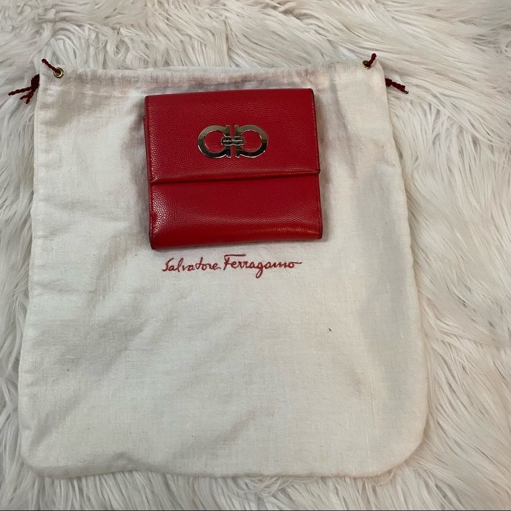 Salvatore Ferragamo Pink Leather Compact Gancini Clasp Wallet